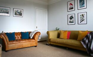 Beautiful 6-bed - Sleeps 12 - Stunning Views