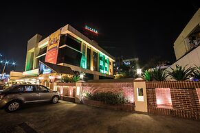 Hotel Highway View (Shikara)