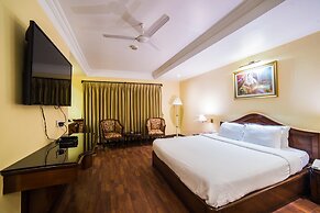 Hotel Highway View (Shikara)