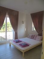 Dalyandreams Villa Sleeps12-pool-wifi-ac-parking