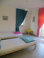 Dalyandreams Villa Sleeps12-pool-wifi-ac-parking