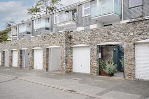 Slipway 16