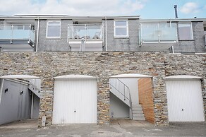 Slipway 16