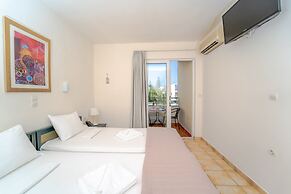 Melina Beach Hotel