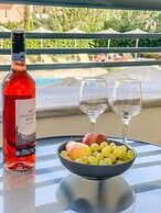Melina Beach Hotel
