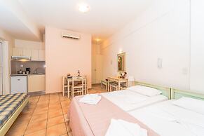Melina Beach Hotel