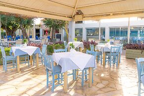 Melina Beach Hotel