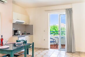 Melina Beach Hotel