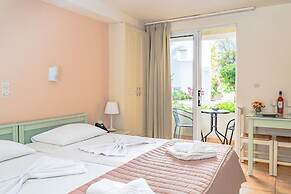 Melina Beach Hotel