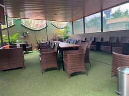 Avesta Hotel