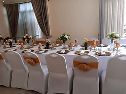 Avesta Hotel