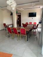 Avesta Hotel