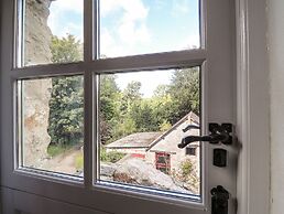 Y Felin at Coed Cadw