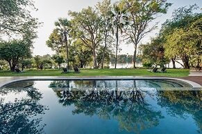 Palm River Hotel