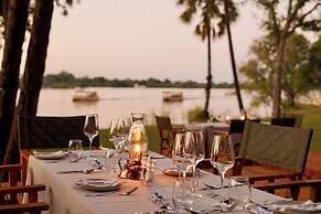 Palm River Hotel
