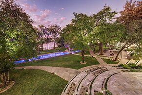 Palm River Hotel