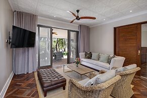 Palm River Hotel