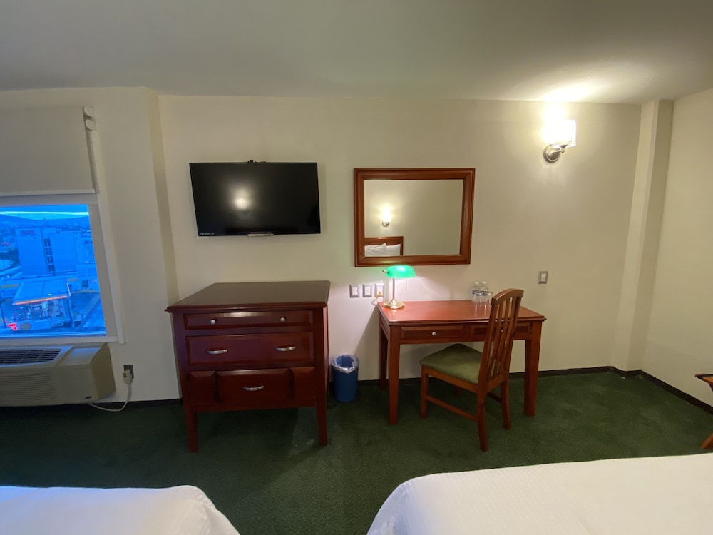Enterprise Inn Poliforum