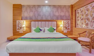 Treebo Royal Mirage, Bhupatwala