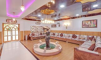 Treebo Royal Mirage, Bhupatwala