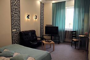 PaulMarie Apartments on Marksa