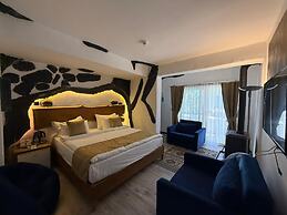 Alaçatı Otel Rebetiko