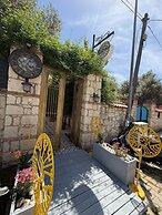 Alaçatı Otel Rebetiko
