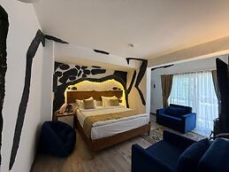 Alaçatı Otel Rebetiko