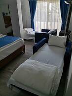 Alaçatı Otel Rebetiko