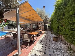 Alaçatı Otel Rebetiko