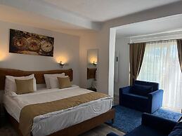 Alaçatı Otel Rebetiko