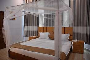 Chimpanzee Lodge