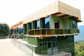 Chimpanzee Lodge