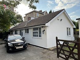 Tivoli Bungalow