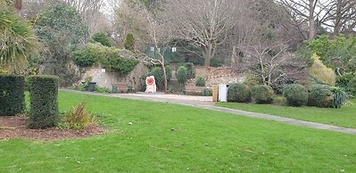 Tivoli Bungalow