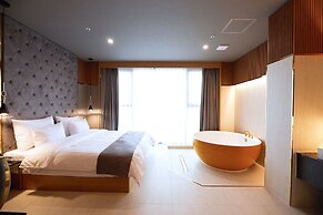 Grand Bern Hotel