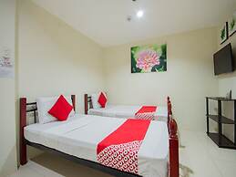 OYO 707 908 Salinas Suites