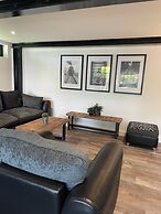 Booking Urban - Halstead