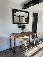 Booking Urban - Halstead