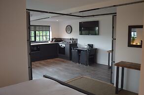Booking Urban - Halstead