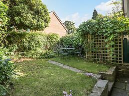 Old Pump Cottage