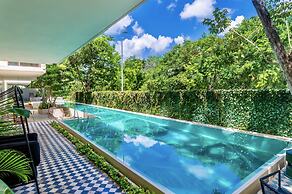 406 Awesome 1Br 2pax designer condo