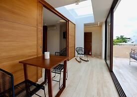 406 Awesome 1Br 2pax designer condo