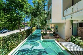 404 Awesome 1Br designer by StayPodio