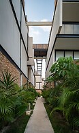 Two Bedroom Luxury Apartment by TuLuna