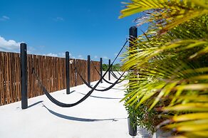 Two Bedroom Luxury Apartment by TuLuna