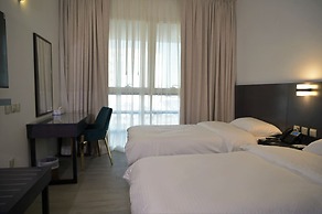 Garden City Hotel