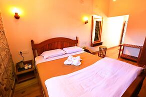 Chow Chow Valley Resorts