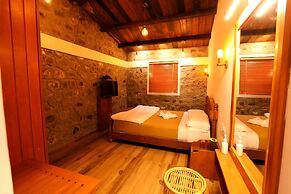 Chow Chow Valley Resorts