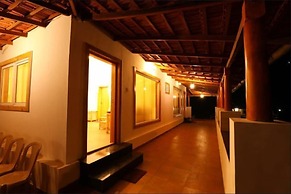 Chow Chow Valley Resorts